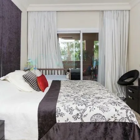 Apartment Alminar De Marbella